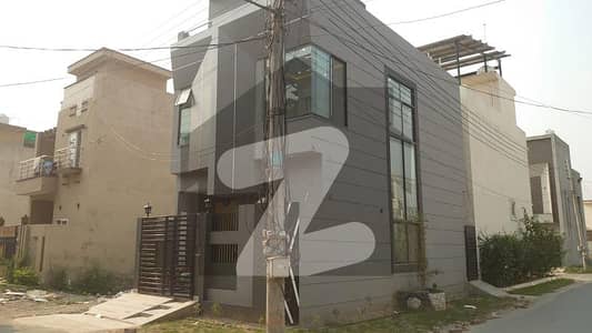3 Marla Corner House for sale Bank loan also available