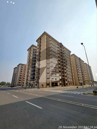 10 MARLA 3 BEDROOM APARTMENT AVAILABLE FOR RENT