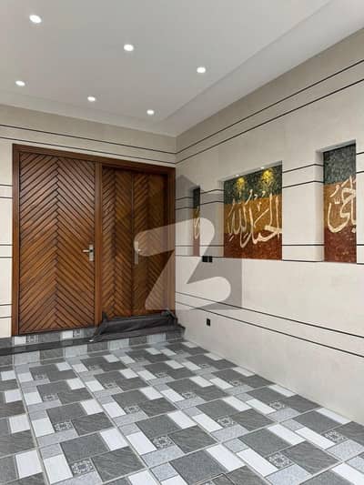 ڈی ایچ اے 11 رہبر لاہور میں 3 کمروں کا 5 مرلہ مکان 2.7 کروڑ میں برائے فروخت۔
