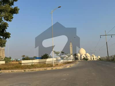 272 Sq Yd Plot For Sale Precinct-8, Bahria Town Karachi. Prime Location | Ideal for Residence or Investment. Just 5 Mins Drive from Entrance | Near Park, Mosque, Midway Commercial & Bahria Heights.