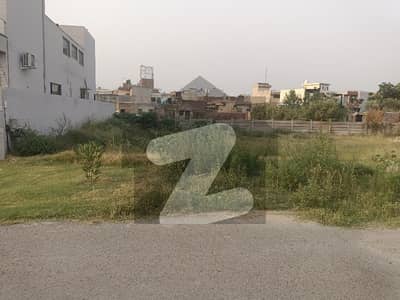 plot for sale T block