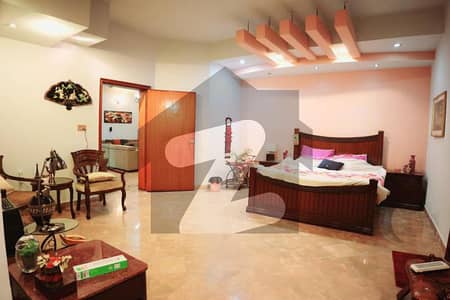 1 Kanal Semi Commercial House on 80 Ft Road for Rent in West Wood Housing Society, Lahore Ideal for School Multinational Company or Lab
