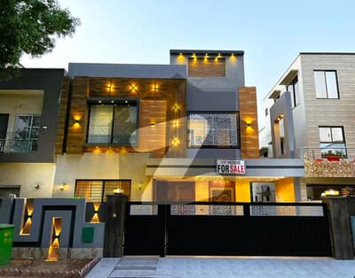 10 Marla Brand New House For Sale In Sector E Bahria Town Lahore
