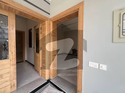 10 Marla Brand New House For Sale
