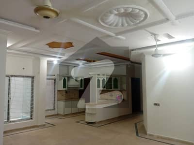 12 MARLA 5 BWD HOUSE FOR RENT IN JOHAR TOWN