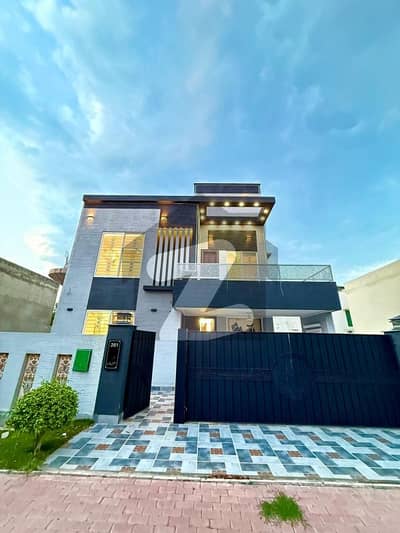 7 MARLA BRAND NEW HOUSE FOR SALE AT PRIME LOCATION