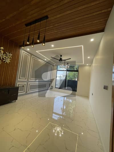 BEAUTIFUL LOCATION HOUSE FOR SALE