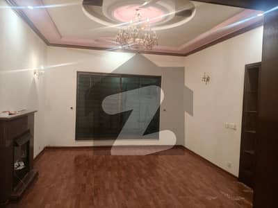 10 Marla well maintained beautiful house available for rent in DHA phase 4