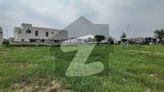 1 Kanal beautiful Plot Block M