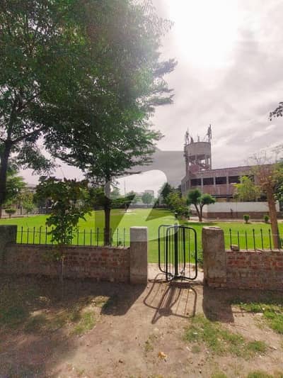 10 Marla Plot Available For Sale In UET Housing Society