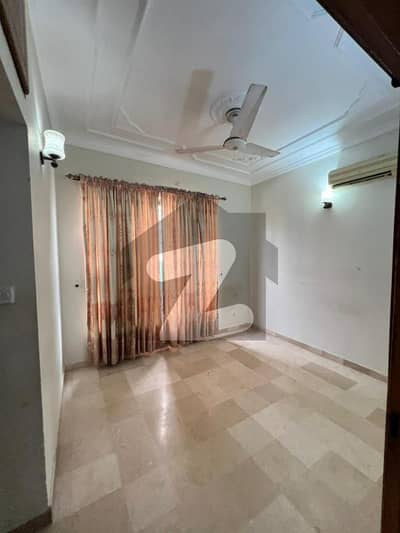 4 Marla Besment For Rent