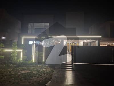 SYED BROTHERS PROUDLY OFFERS: 1-Kanal Elegant And Fully Maintained Bungalow Is Available In The Best Block Of DHA Lahore.
