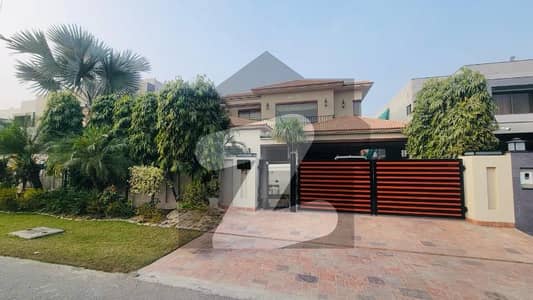 1-Kanal Elegant And Fully Maintained Bungalow Is Available In The Best Block Of DHA Lahore.