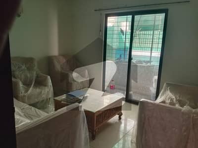 سحر کمرشل ایریا ڈی ایچ اے فیز 7,ڈی ایچ اے ڈیفینس,کراچی میں 3 کمروں کا 5 مرلہ فلیٹ 80.0 ہزار میں کرایہ پر دستیاب ہے۔
