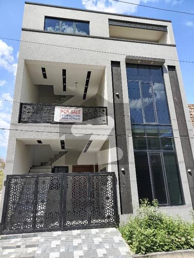Elegant Double-Storey Home for Sale | Move-In Ready Near Askari 14 gate