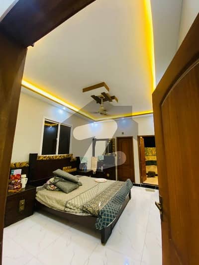 Portion for sale North nazimabad block D 3 bed DD 3 attached washrooms Huge bed rooms sizes
