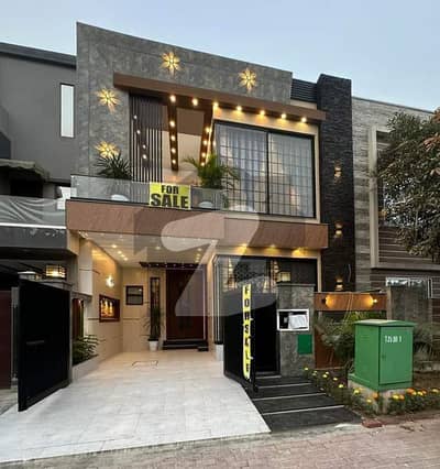 5 Marla Modern Designer House For Sale Near Market, School, Park