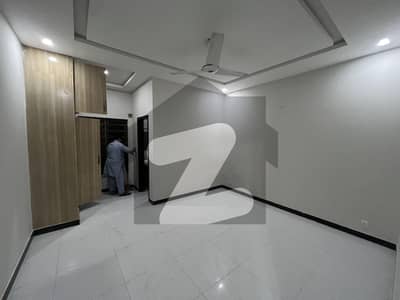 8 Marla ground floor for rent
