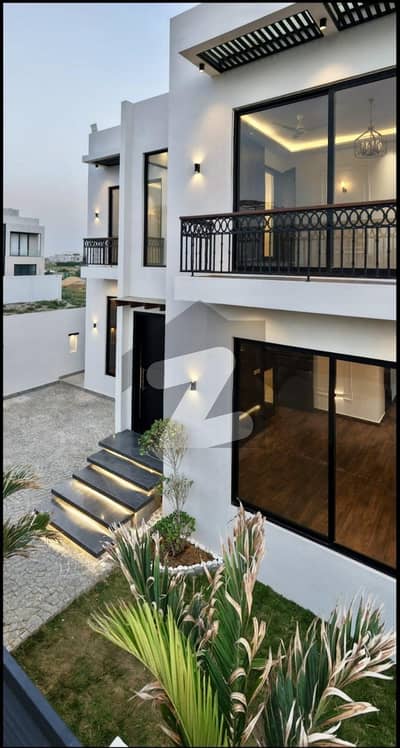 300 Yards Fully Renovated Luxury Bungalow For Rent Prime Location