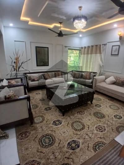 Avail Yourself A Great 20 Marla Upper Portion In Top City 1