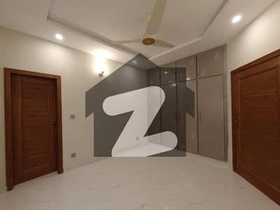 Unoccupied House Of 356 Square Yards Is Available For sale In D-12