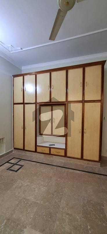 House For Rent 5.5 Marla Double Storey 5 Bad Rooms 1 Drawing Room 5 Bathrooms 1 Kitchen 1 Tv Lounge 1 Parking Electricity Gas Water All Facilities Of Life Available