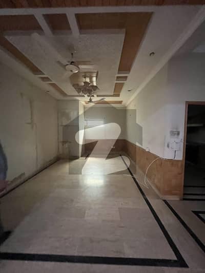 Ground For Rent In E11