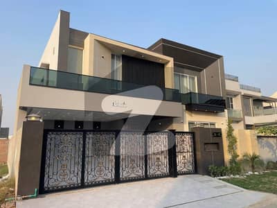 Brand New 20 Marla House Is Available In Royal Orchard - Block C