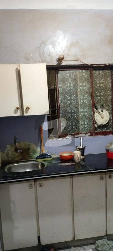 گلستانِِ جوہر ۔ بلاک 13 گلستانِ جوہر,کراچی میں 3 کمروں کا 6 مرلہ فلیٹ 92.0 لاکھ میں برائے فروخت۔ گلستانِِ جوہر ۔ بلاک 13 گلستانِ جوہر,کراچی میں 3 کمروں کا 6 مرلہ فلیٹ 92.0 لاکھ میں برائے فروخت۔