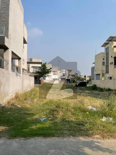 Plot No-1926 Block D - 5 Marla Plot On Top Location of Phase 9 Town DHA Lahore For Urgent Sale