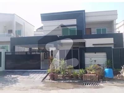 Double Unit One Canal House at Falcon Complex (1 min distance from Expressway)