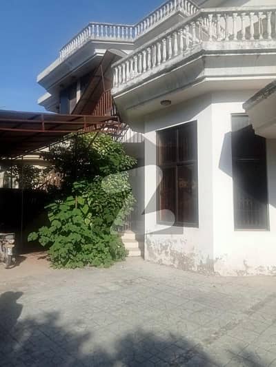 F-10/1 House For Sale Size 511 Square Yard Margalla Face Buck Open