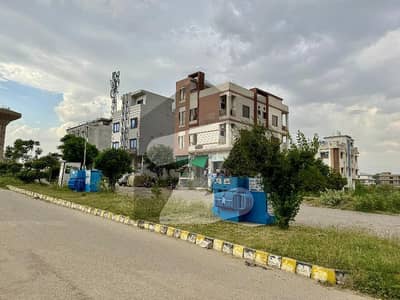 جی ۔ 16/4 جی ۔ 16,اسلام آباد میں 1 کنال رہائشی پلاٹ 2.7 کروڑ میں برائے فروخت۔