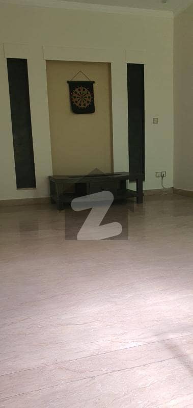 Model Town C Block 10 Marla Upper Portion 3 Bedroom D D