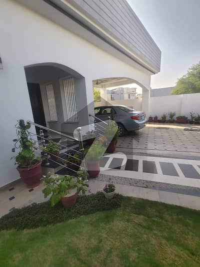 1 kanal Double Unit Slightly Used House For Sale in DHA Phase 6 Block E