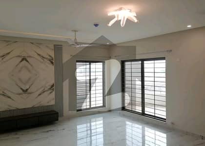 10 Marla Flat For Rent In Askari 11 - Sector D Lahore In Only Rs. 150000