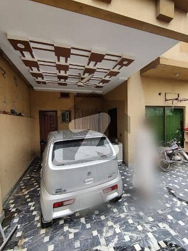 ملٹری اکاؤنٹس ہاؤسنگ سوسائٹی لاہور میں 5 کمروں کا 8 مرلہ مکان 2.5 کروڑ میں برائے فروخت۔