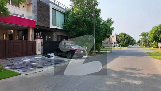 2 Kanal Exclusive Plot in DHA Phase 6 | Ultra Prime Location