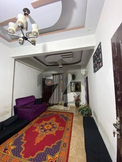 فیڈرل بی ایریا ۔ بلاک 9 فیڈرل بی ایریا,کراچی میں 2 کمروں کا 5 مرلہ بالائی پورشن 98.0 لاکھ میں برائے فروخت۔