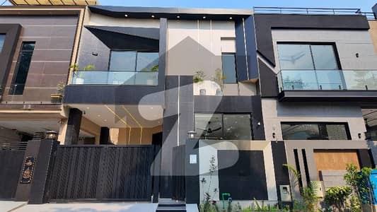 05 Marla Ultra Modern Designed House for Sale