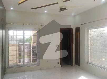 Affordable House For rent In Bahria Town Phase 8 - Block C