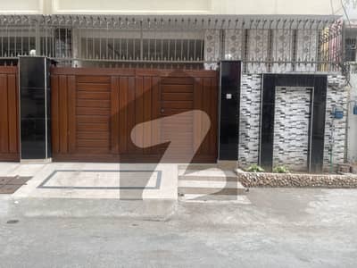 سمن آباد لاہور میں 6 کمروں کا 7 مرلہ مکان 3.65 کروڑ میں برائے فروخت۔