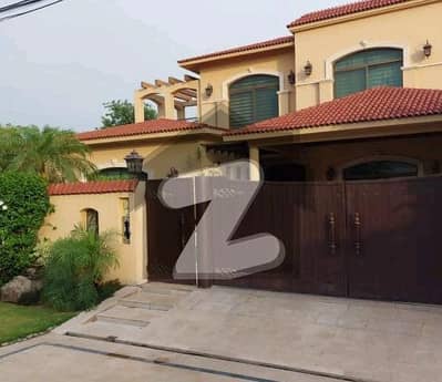 1-KANAL ELEGANT AND FULLY MAINTAINED SUPER HOT LOCATED BUNGALOW IS AVAILABLE IN THE BEST BLOCK OF DHA LAHORE 1-KANAL ELEGANT AND FULLY MAINTAINED SUPER HOT LOCATED BUNGALOW IS AVAILABLE IN THE BEST BLOCK OF DHA LAHORE