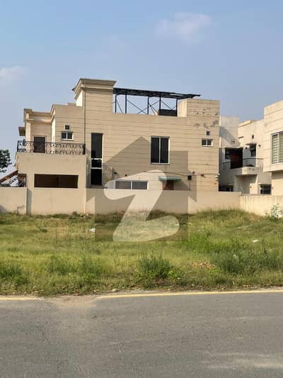 Plot No-1619 Block D - 5 Marla Plot On Top Location of Phase 9 Town DHA Lahore For Urgent Sale