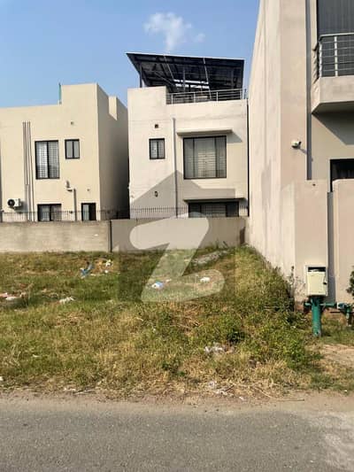 Plot No-890 Block D - 5 Marla Plot On Top Location of Phase 9 Town DHA Lahore For Urgent Sale