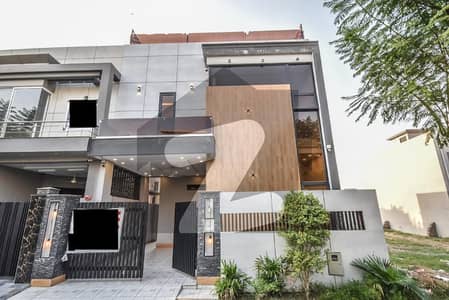 5 Marla Ultra Modern Brand New House For Rent In DHA Phase 4