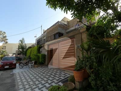 Book A Prime Location House Of 300 Square Yards In DHA Phase 6 Karachi