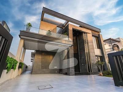 1 KANAL ULTRA MODERN DESIGN HOUSE FOR SALE IN DHA PHASE 7 NEAR TO RAYA GOLF CLUB FACING PARK