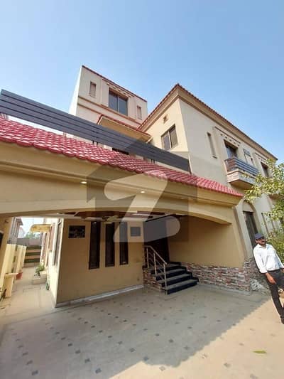 10 Marla Brand new House Available for rent