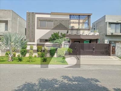 Kanal Owner built Double unit bungalow   well maintained near DHA raya